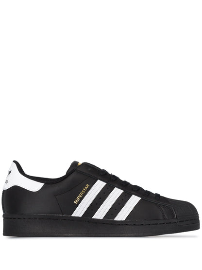 Adidas Superstar "Core Black": Estilo Blindado