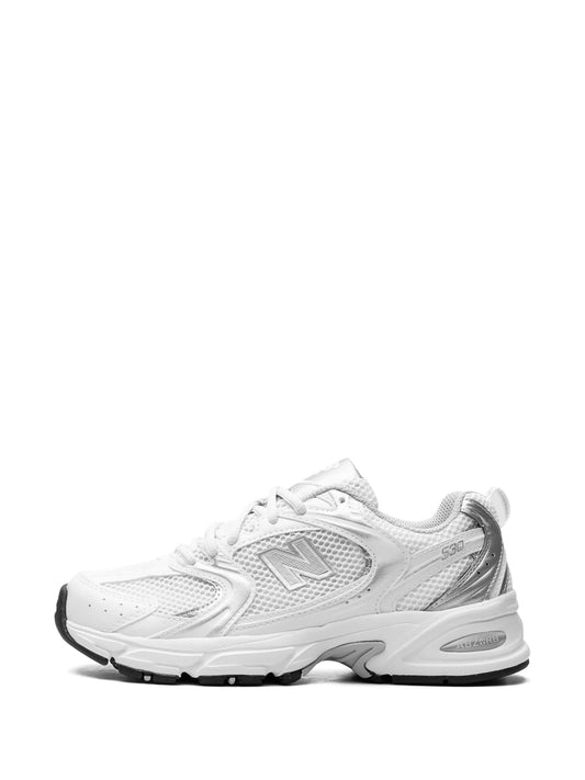 New Balance 530 White & Silver: El básico imprescindible