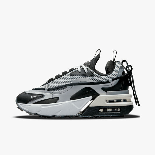 Nike Air Max Furyosa "Metallic Silver": Brillo Futurista